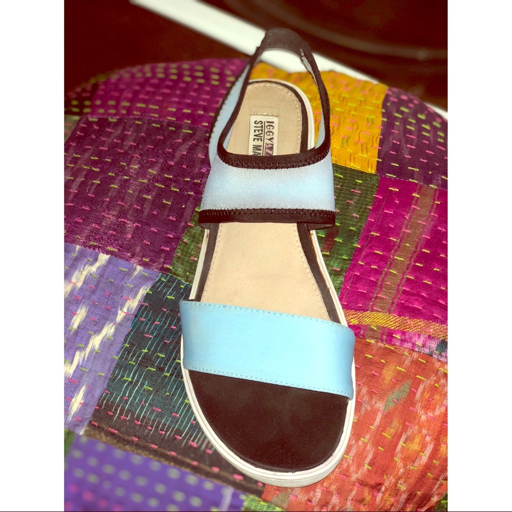 Iggy Azalea blue and black platform sandals 👡